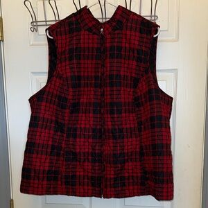 Cute Croft & Barrow Red and Black Plaid Quilted Vest